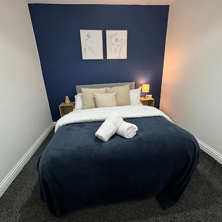 Birmingham City Stay Apartments