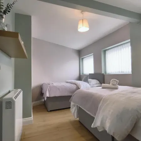 Birmingham City Stay Apartments *