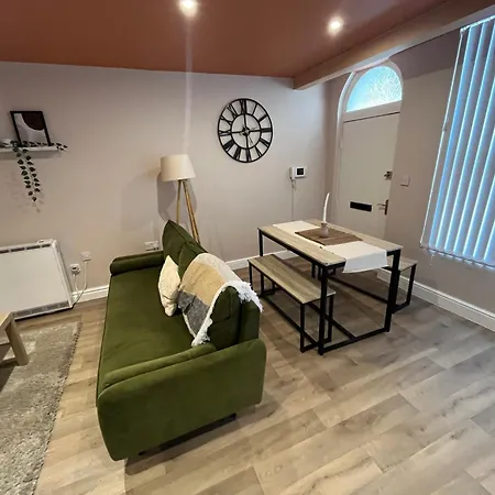 Birmingham City Stay Apartments *